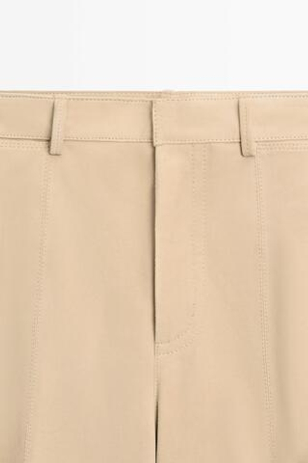 Massimo Dutti Длинные замшевые шорты, бежевый