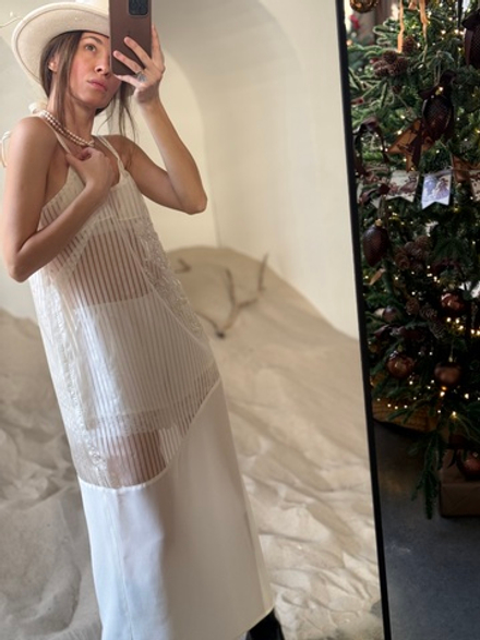 Шелковое платье с вышивкой молоко, мидакси, прозрачное