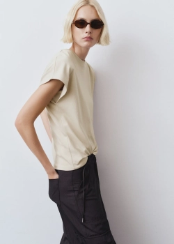 Хлопковая футболка с круглым вырезом горловины