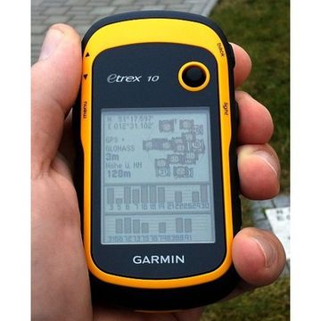Туристический GPS-навигатор Garmin eTrex 10 010-00970-00