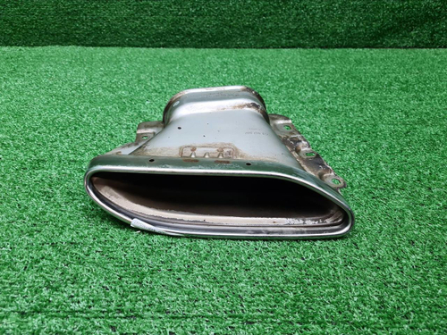 Насадка глушителя правая Mercedes S W223 (20-нв)