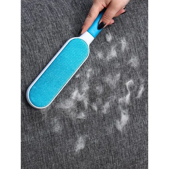 Щётка для удаления шерсти и волос с одежды и мебели с ручкой 33×7,5×5 см, цвет синий