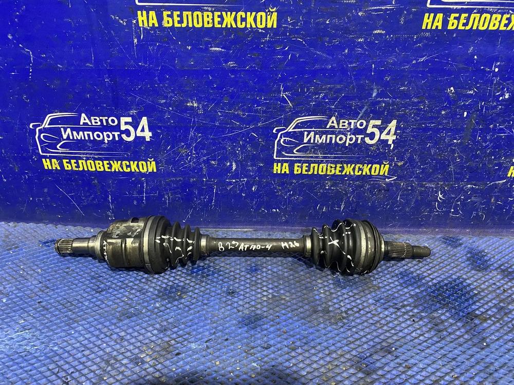 Привод передний левый TOYOTA CORONA 1988