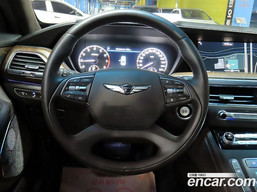 Genesis G90 5.0 AWD (06.2020)