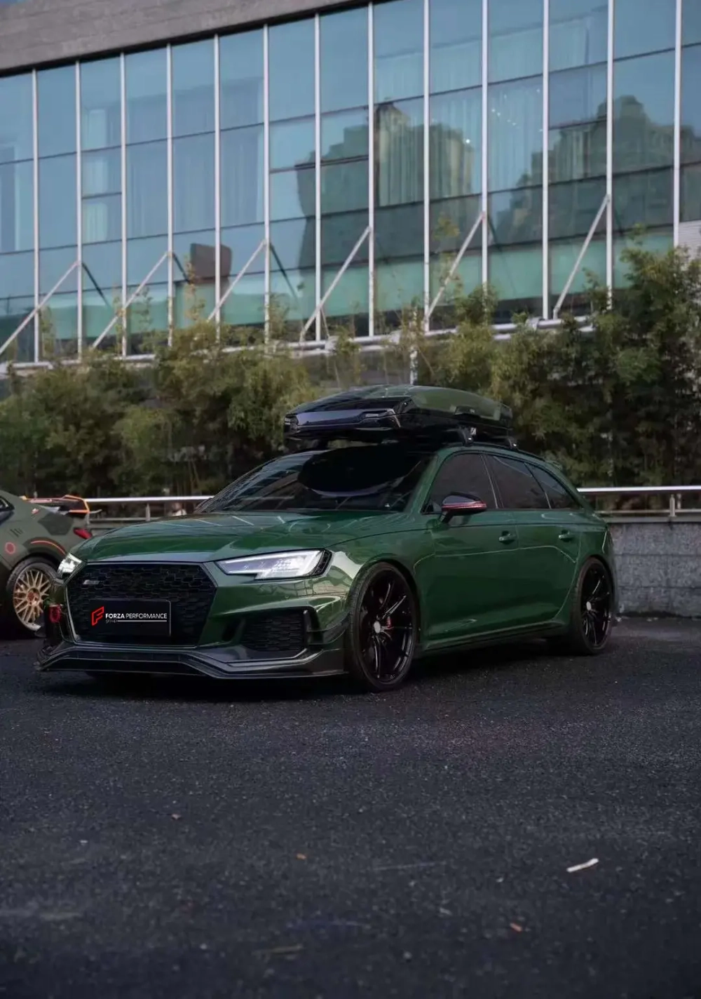 Карбоновый обвес для AUDI RS4 B9 2018+ Ауди аэродинамический обвес