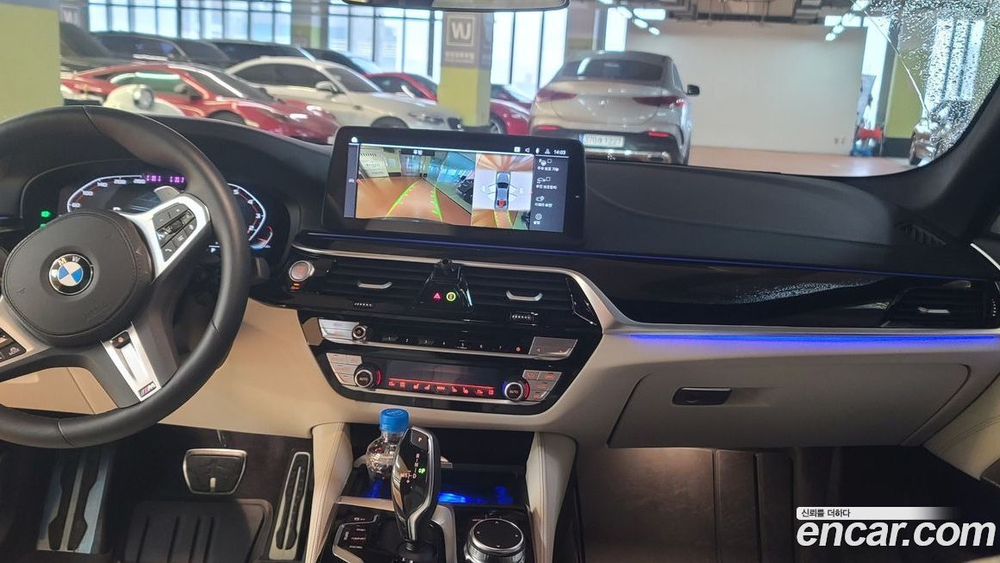 BMW 5 Series (G30) M550i xDrive (10.2022)