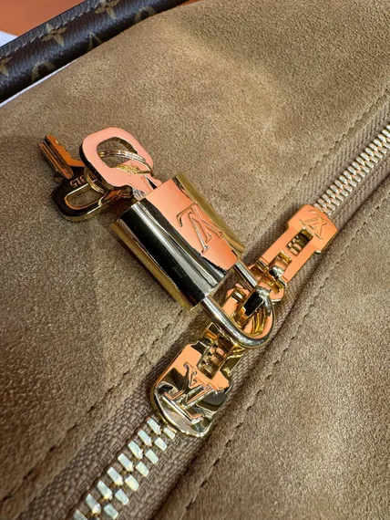 Сумка Louis Vuitton Express Travel