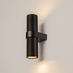 Настенный светильник (бра) Maytoni MOD326WL-02B