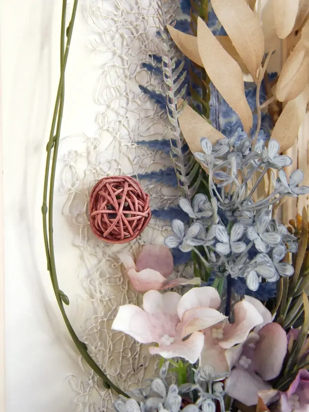 Декорация настенная