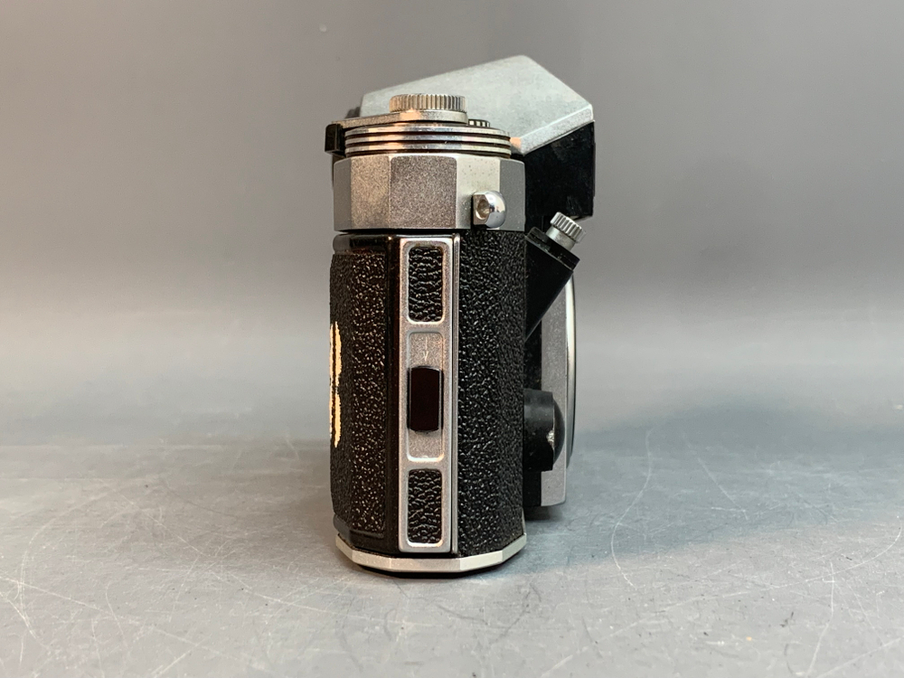 Praktica Super TL, трещина на зеркале