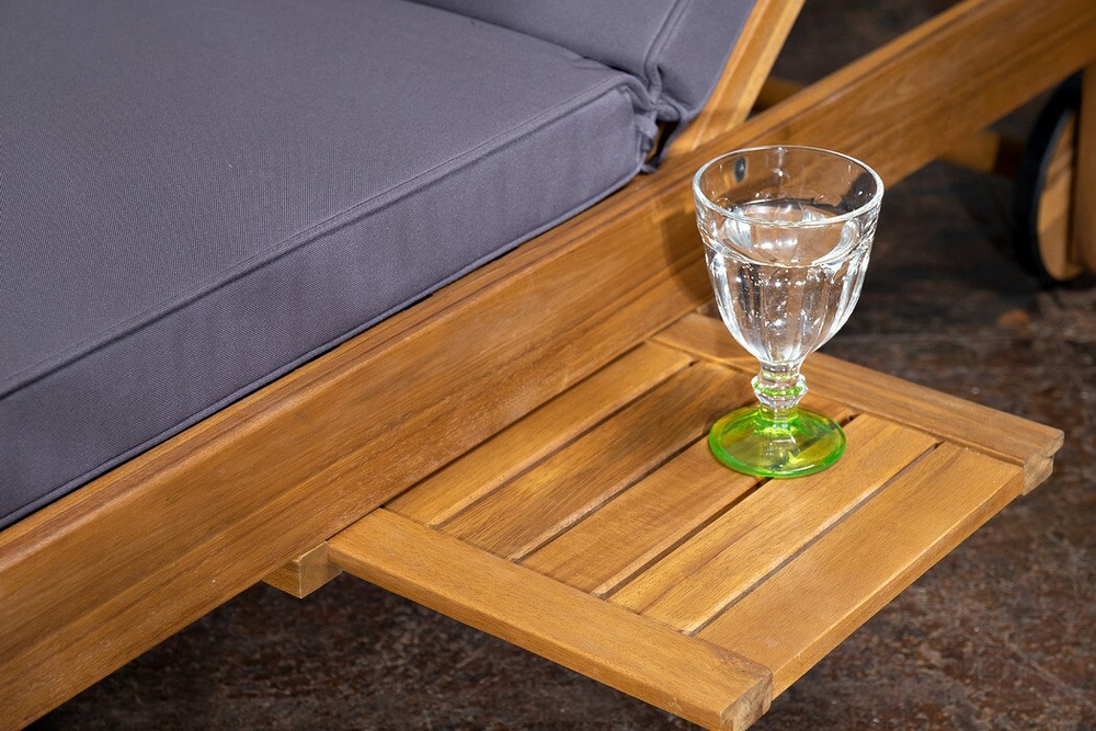 Шезлонг из акации BOOKA