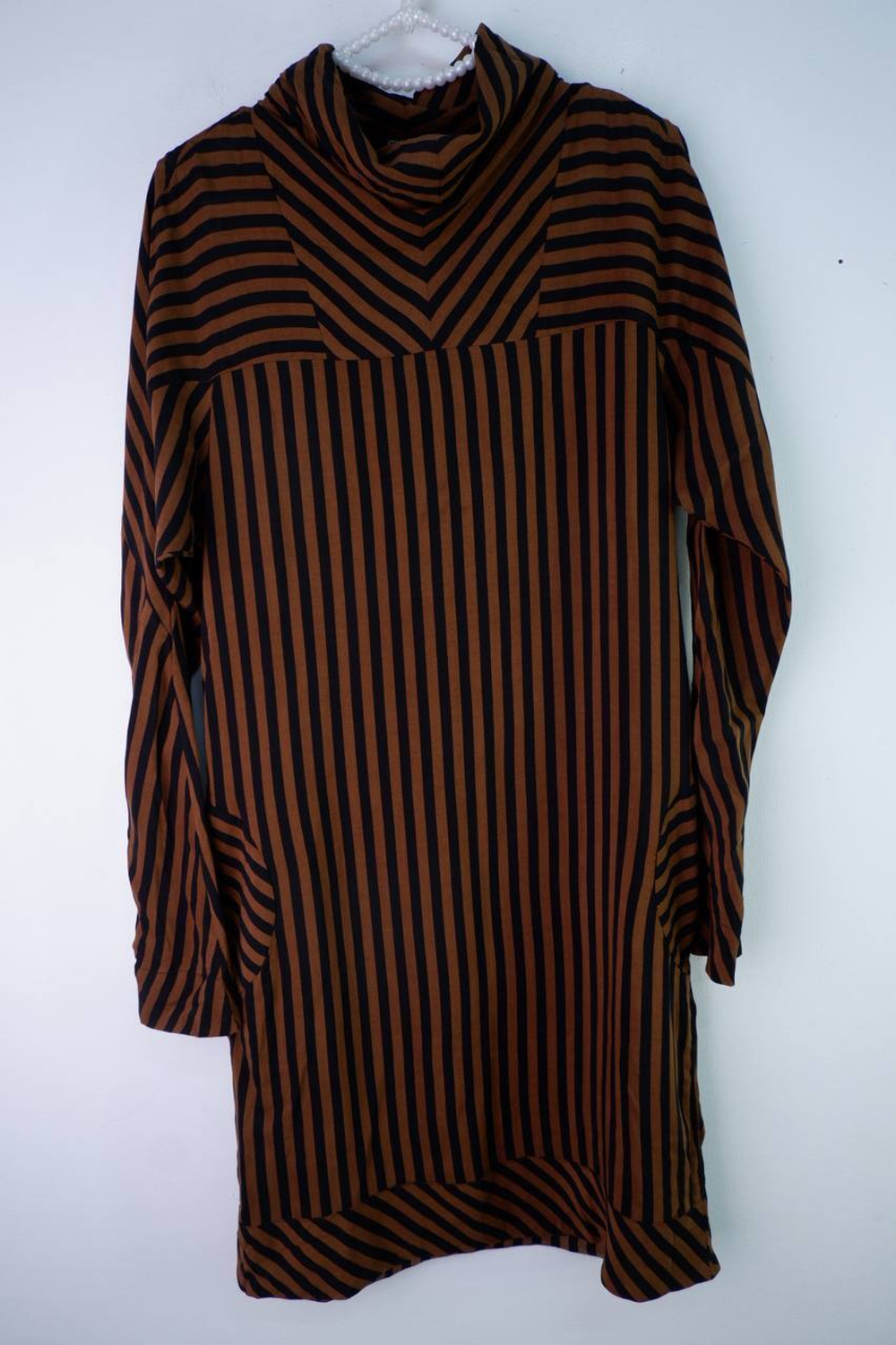 Платье Glance полосатое, визуально на 44 размер