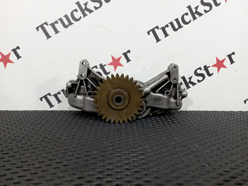 Насос масляный 2017г