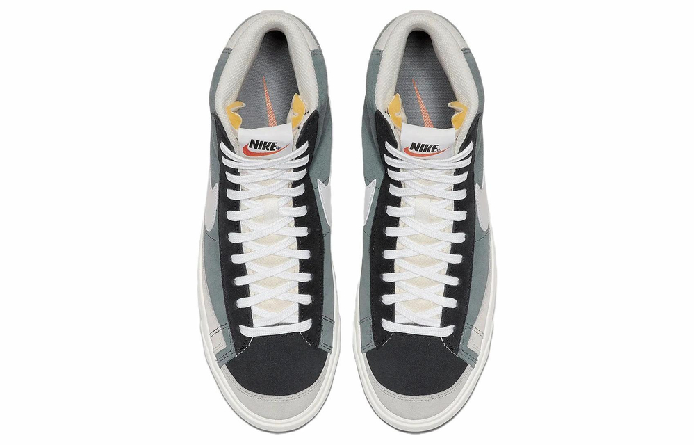 Кроссовки Nike Blazer