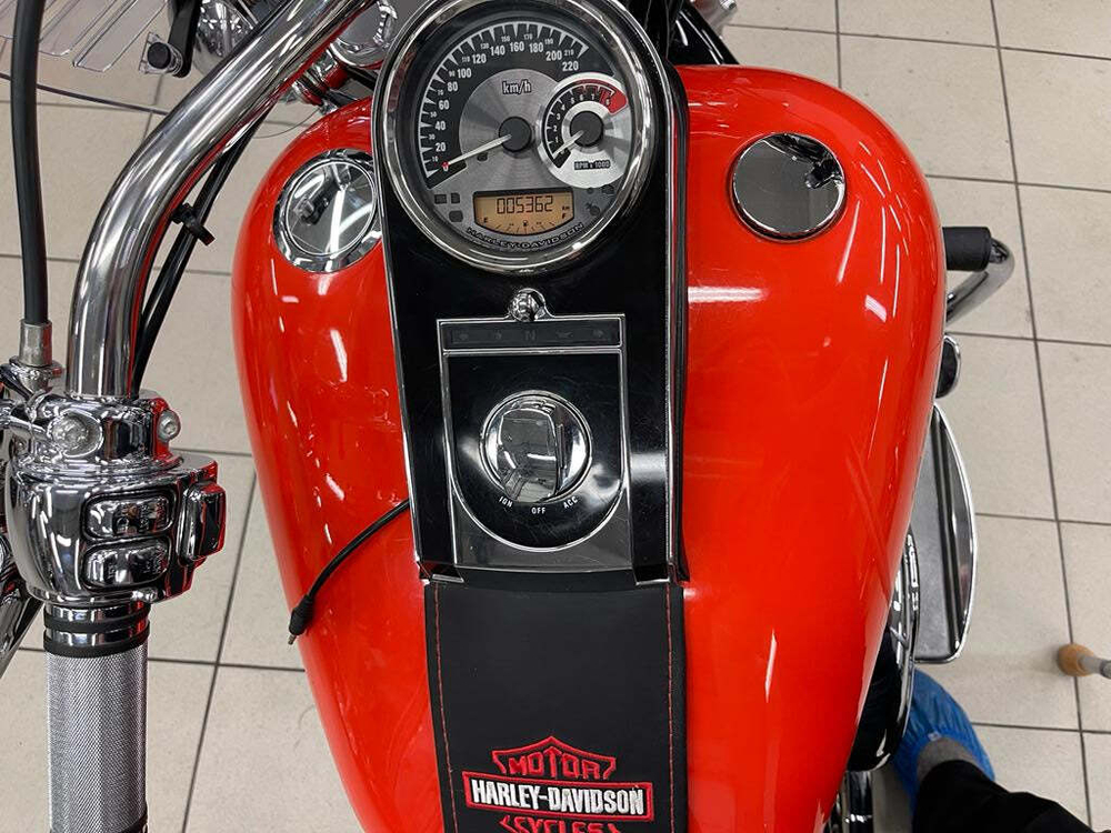 Softail Deluxe Harley-Davidson 2012