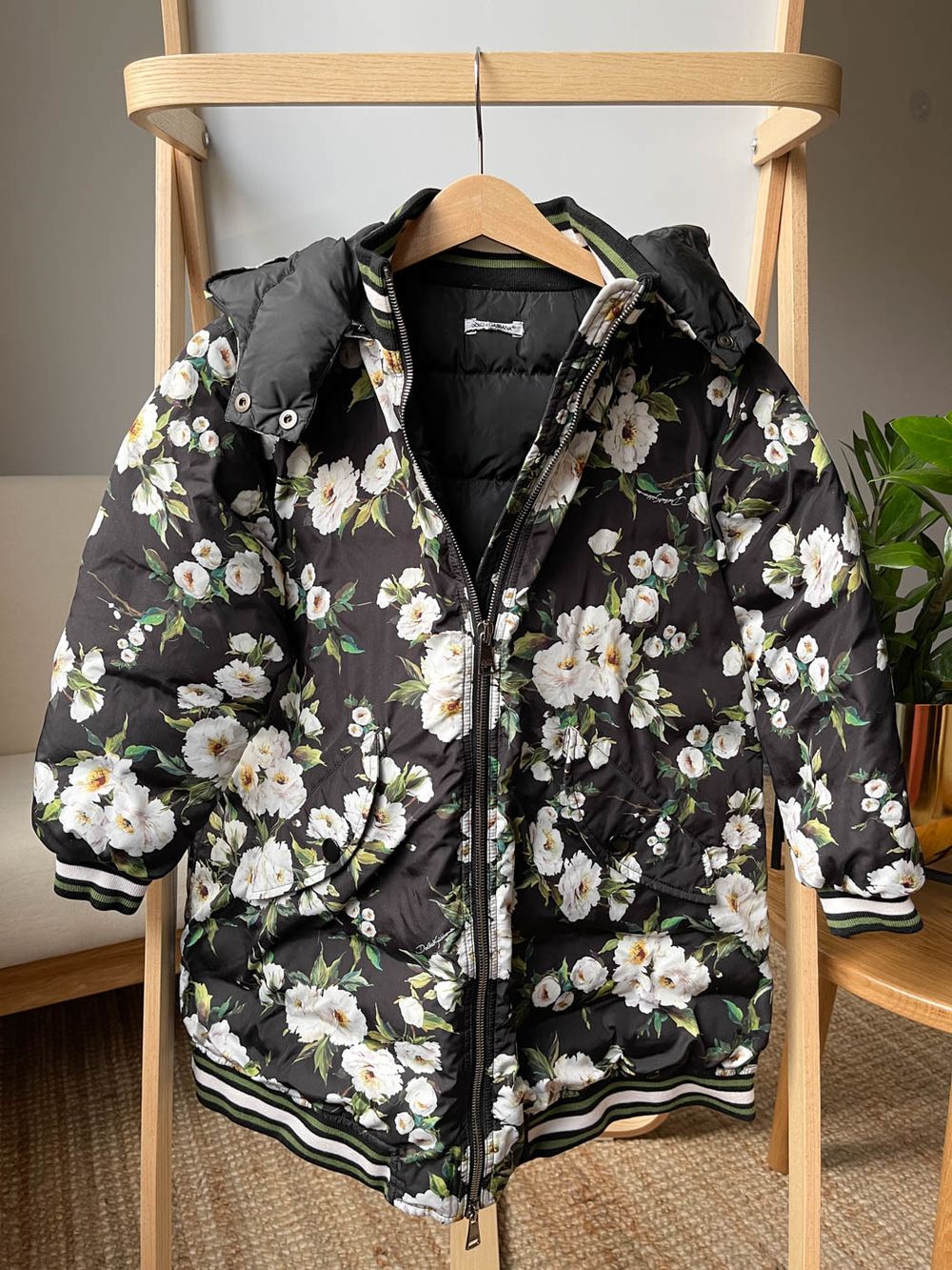 Пуховик Dolce&Gabbana, 116