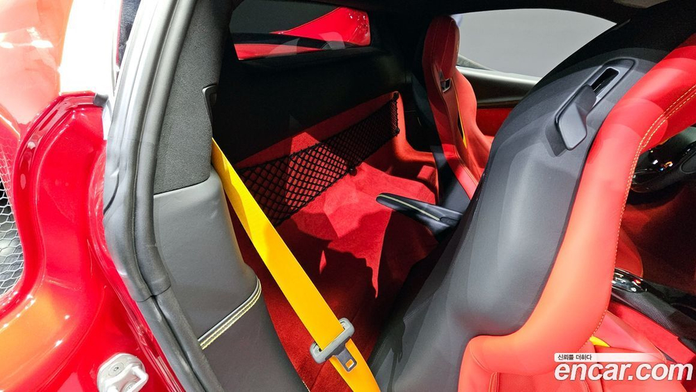 Ferrari 296 GTB 3.0 V6 (06.2023)
