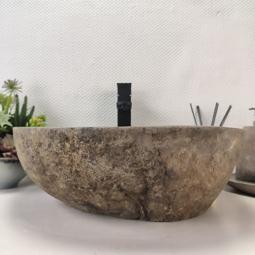 Раковина из речного камня RS-63656 (48*44*15) 0123