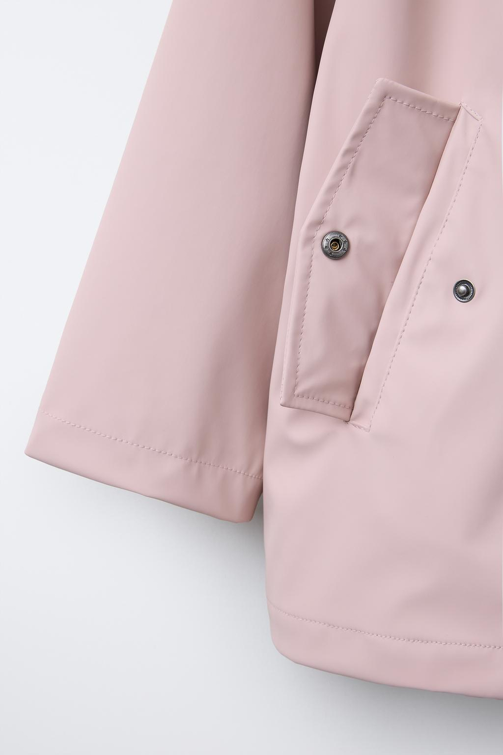 Прорезиненный дождевик water-repellent