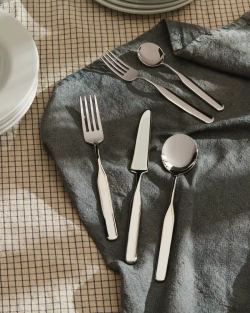 Alessi - Набор ложек для салата Collo-alto. / артикул   IS02/14  / GTIN 8003299390977
