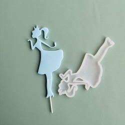 Силиконовая форма для леденцов «Топпер девушка стоя»