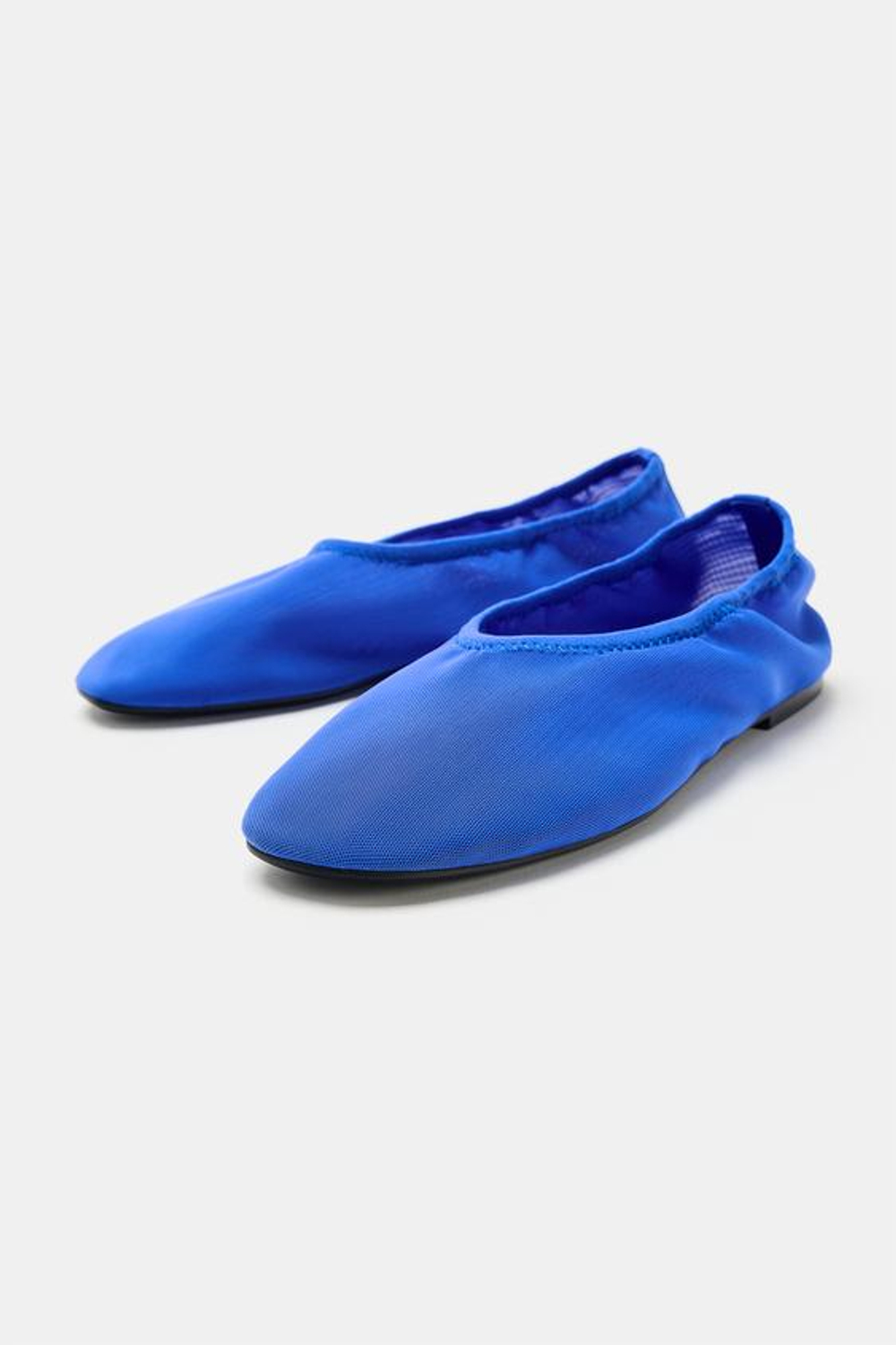 ZARA БАЛЕТКИ ИЗ СЕТЧАТОЙ ТКАНИ, СИНИЙ