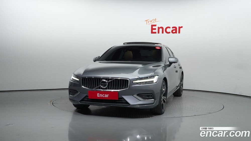Volvo S60 3 Generation B5 Inscription (10.2021)