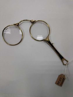 Лорнет старинный складной. 19 век. Европа.