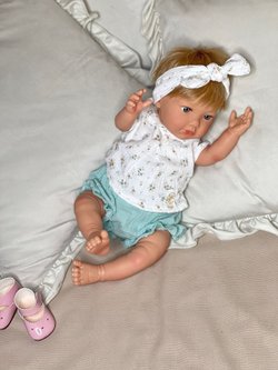 Кукла Реборн Marina and Pau 45cм Alina мягконабивная (M3002)