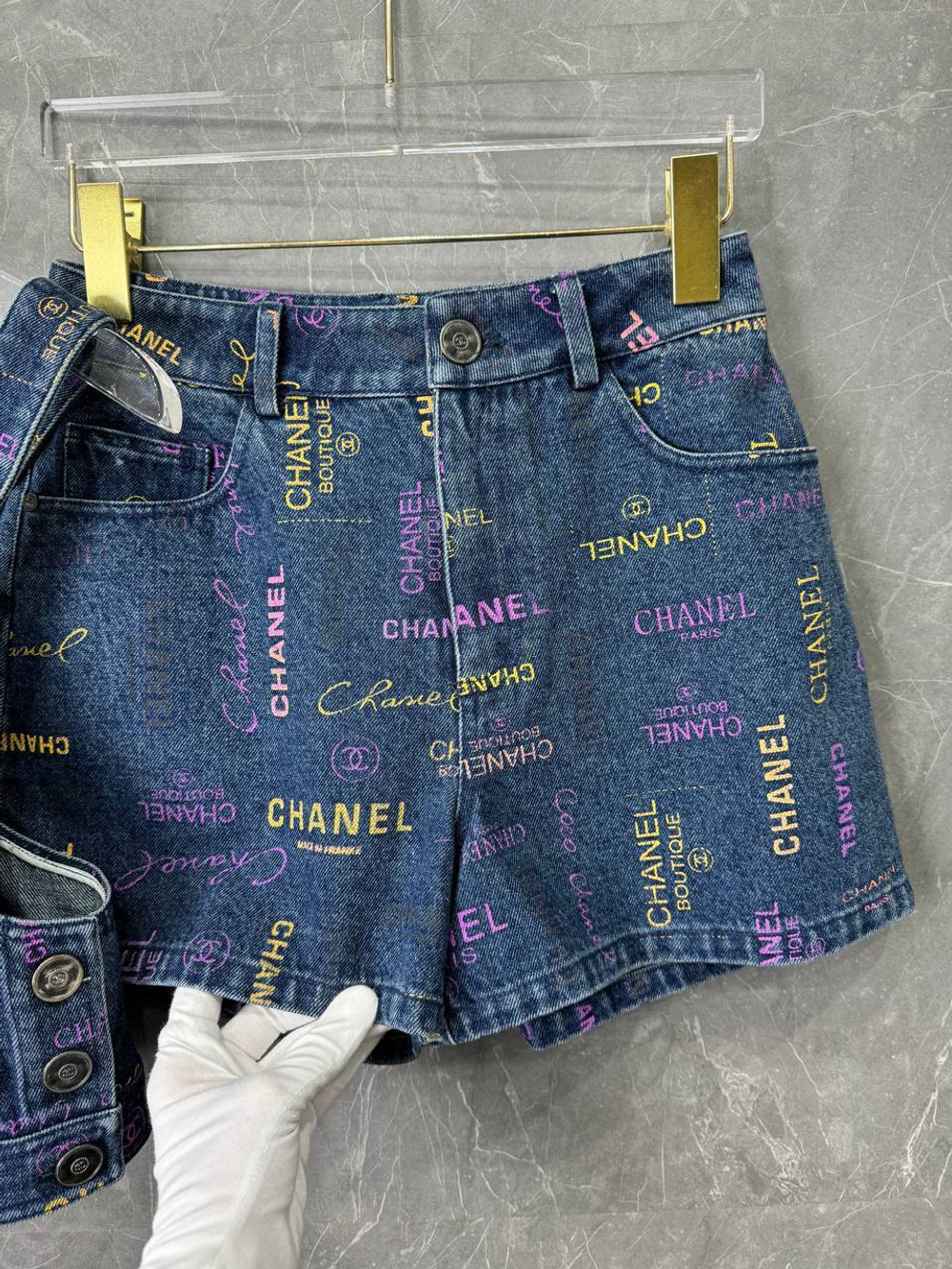 Костюм Chanel