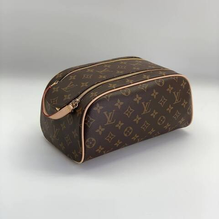 Косметичка Louis Vuitton