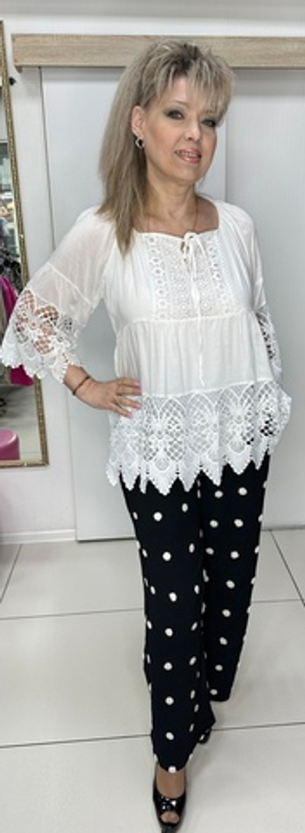 Белый нарядный блузон с ажуром