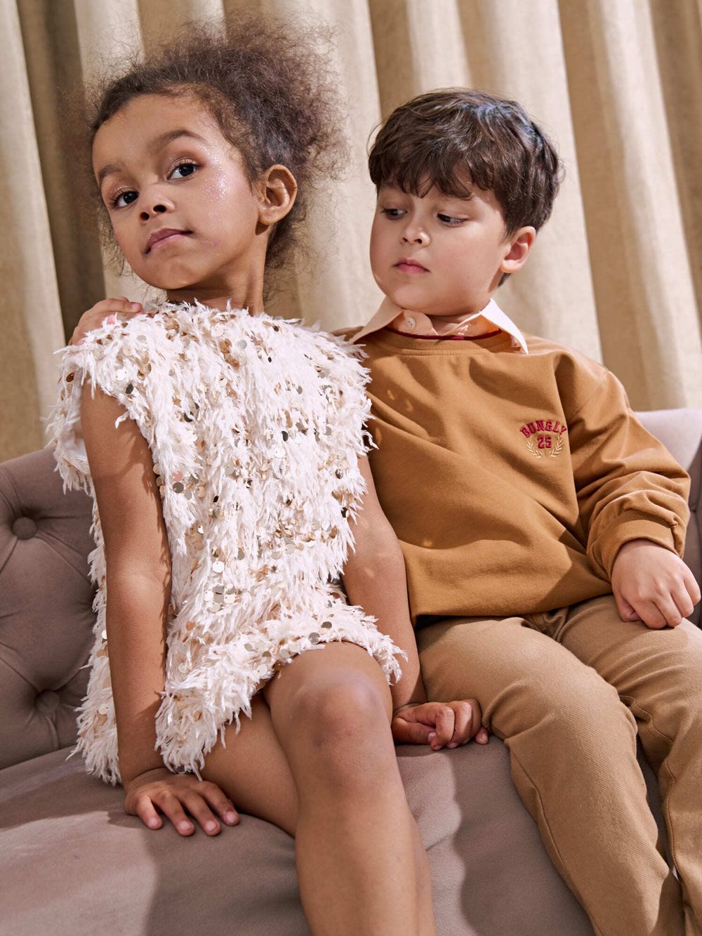 Платье с перьями "Крем-брюле"