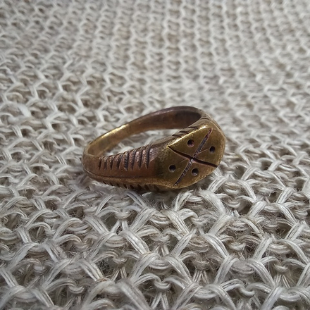 Кольцо. Славяне 9-12 в. (ЧК)