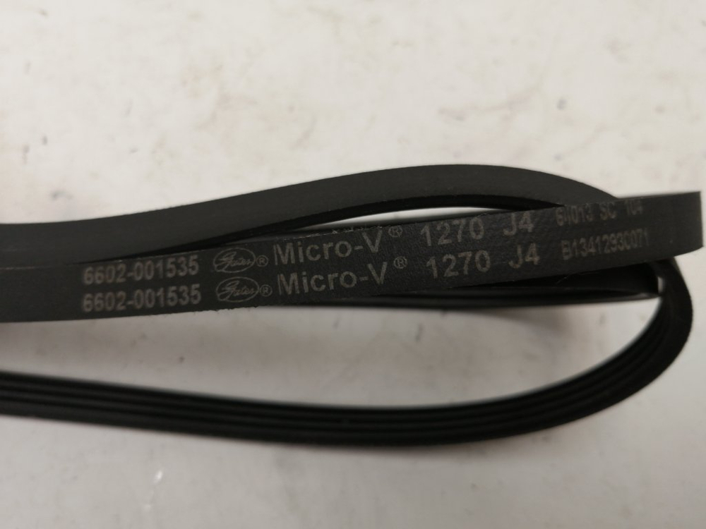 WF8590NMW9 кт114 Ремень привода 1270 J4 для стиральной машины Samsung WF8590NMW9 б/у