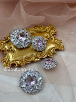 Пуговицы серебристые с горным хрусталем розовый камень