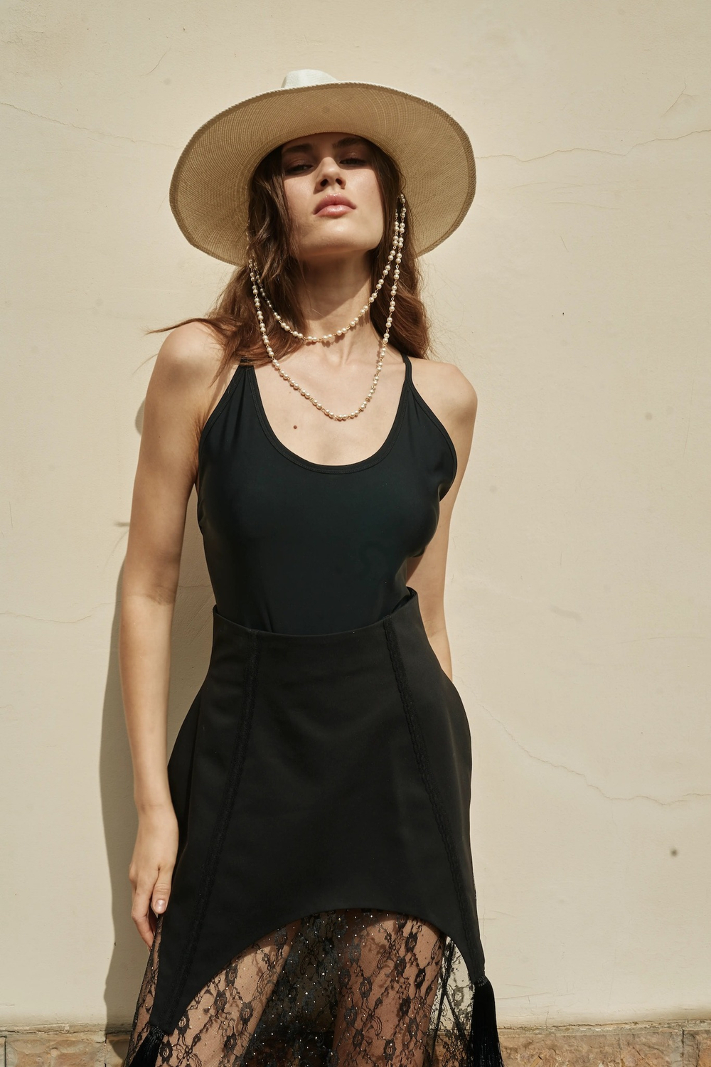 Боди на тонких бретелях