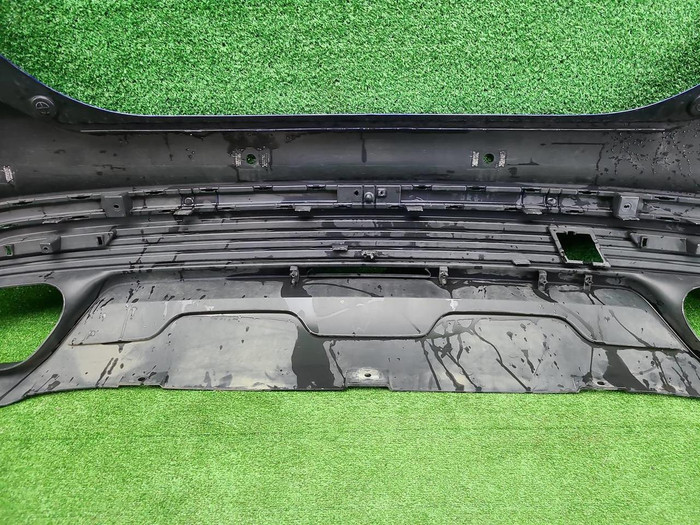 Бампер задний Hongqi HS5 (2019-н.в.)