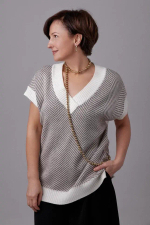 Нить 160 см золотого жемчуга Swarovski диаметром 1 см с золотой застежкой из цирконов