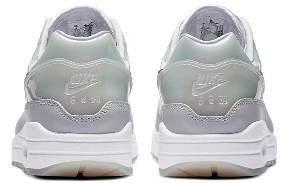 Кроссовки Nike Air Max 1 Snkrs Day (Женская размерная сетка)