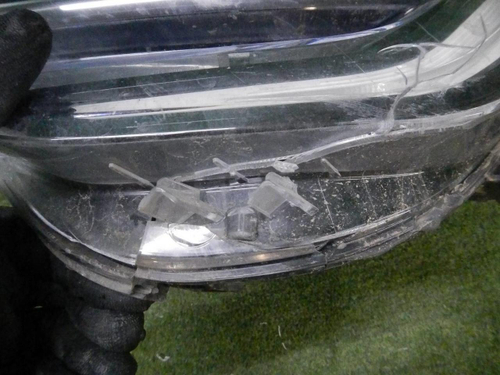 Битая Фара левая Renault Arkana (2019-н.в.) LED