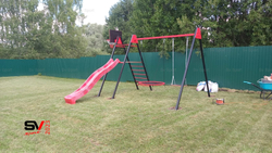 Монтаж уличных качелей Sv Sport с горкой