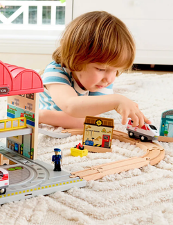 Детский игровой набор "Железнодорожная станция"