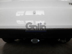 Фаркоп оцинкованный Galia S104C для Skoda Rapid лифтбек/универсал 2013-, SEAT Toledo седан 2013-(паспорт и сертификат в комплекте)(без электрики)