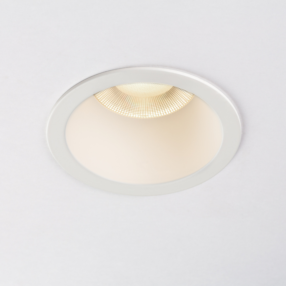 385646 Светильник CICLONE CYL 12W LED 923LM 60G БЕЛЫЙ 4000K IP44