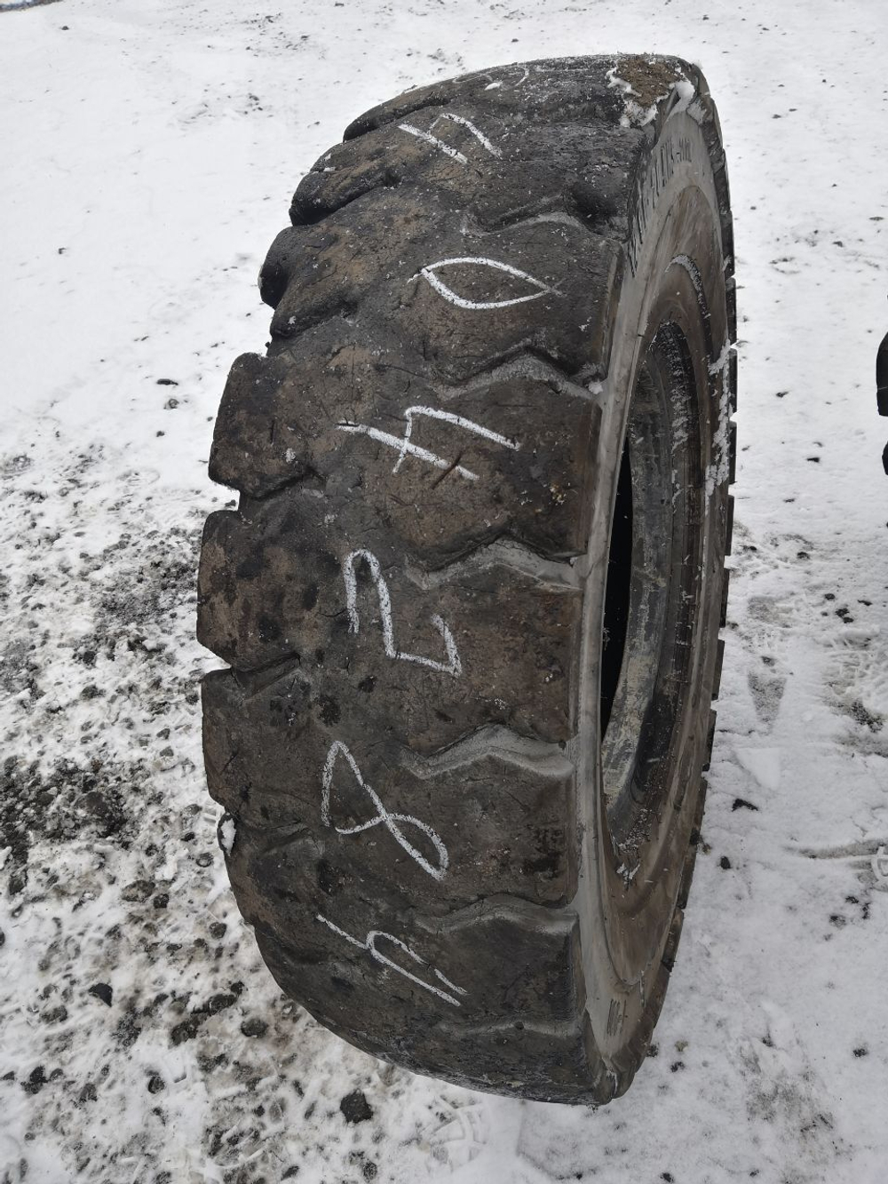 12.00-20 Trelleborg T-900 шина б/у