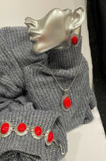 Комплект бижутерии. "Красный коралл" - подвеска, серьги и браслет.  Форма-овал.