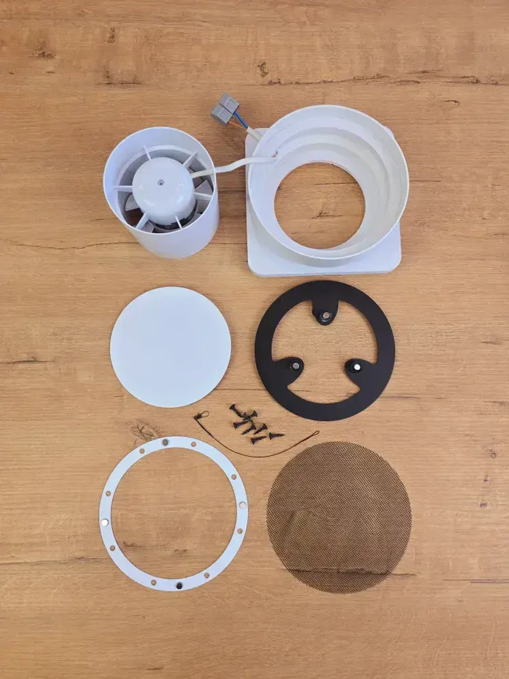 Решетка теневая магнитная вентиляционная с вентилятором 100/125 мм