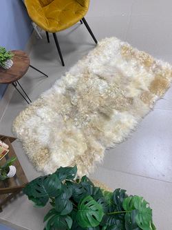 Ковер прямоугольный натуральный мех пуховая коза, 150 х 90 см.