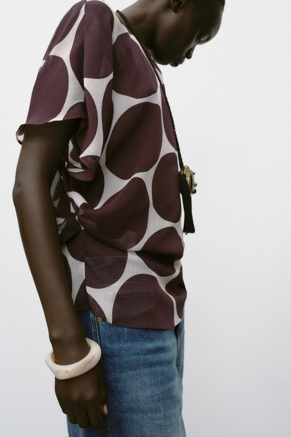 ZARA ПОЛУПРОЗРАЧНЫЙ ТОП В ГОРОШЕК, ЭКРЮ/ГРАНАТОВЫЙ